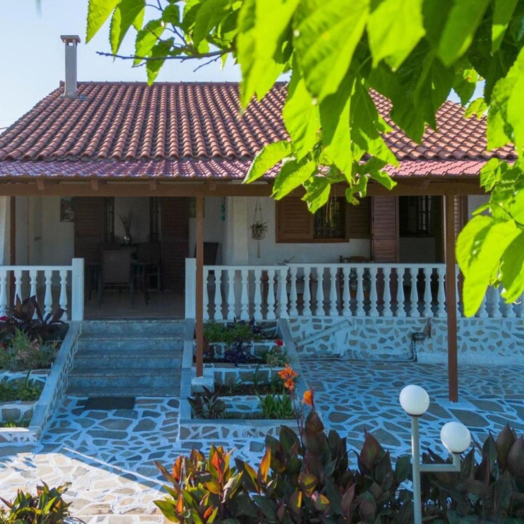 Seaside Retreat For Families And Pets Holiday home Messini